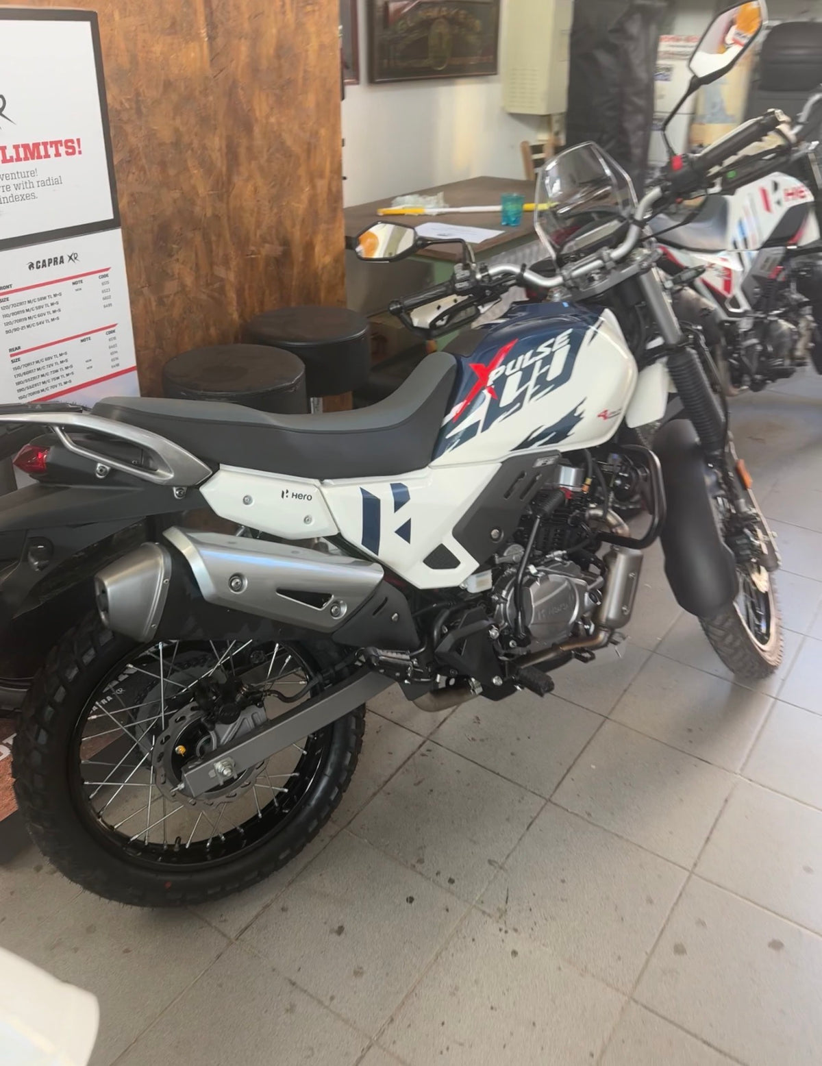 HERO XPULSE 200 4v