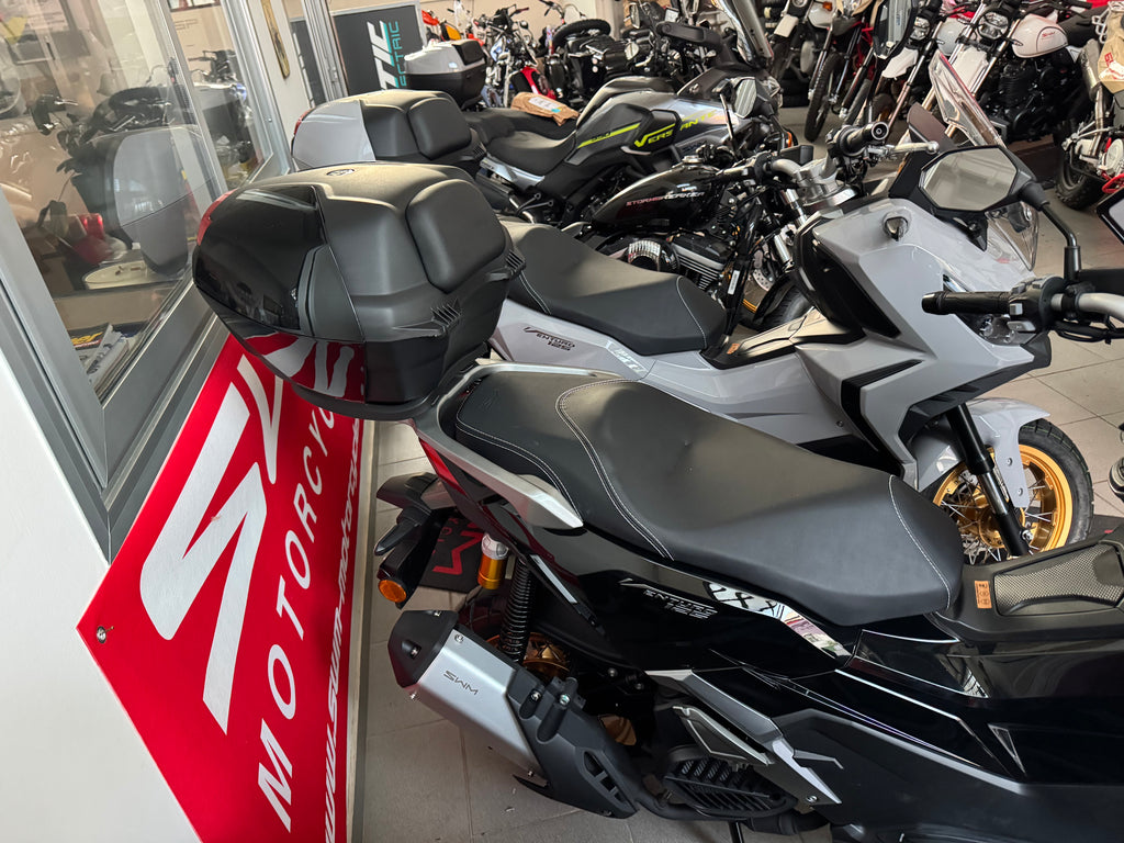 SWM VENTURO 125 ADV 2027 - NERO
