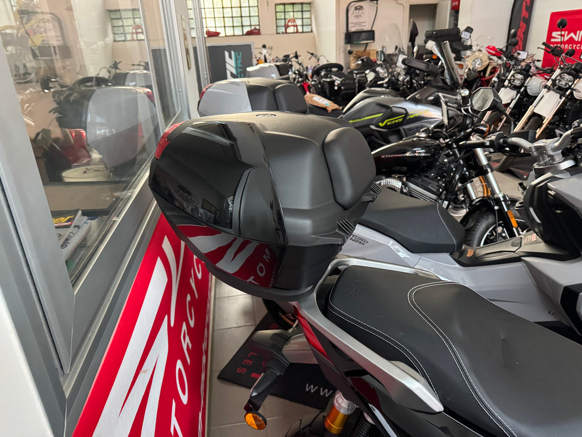 SWM VENTURO 125 ADV 2027 - NERO